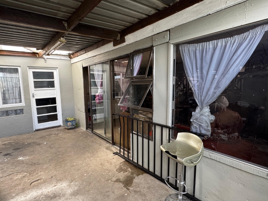 3 Bedroom Property for Sale in Kalkfontein Western Cape
